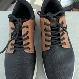 Aldo Two-Tone Black and Tan Oxfords